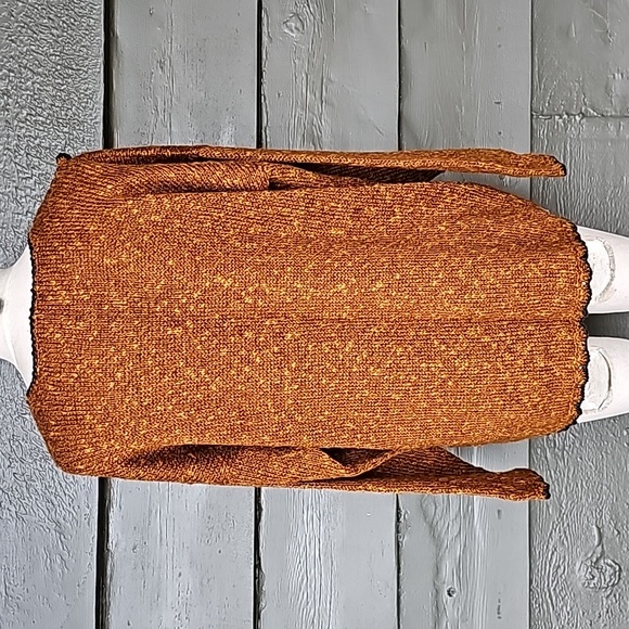 HOT KNOTS Vintage Sweater - Picture 2 of 7